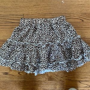 Never worn cheetah print flowy skirt